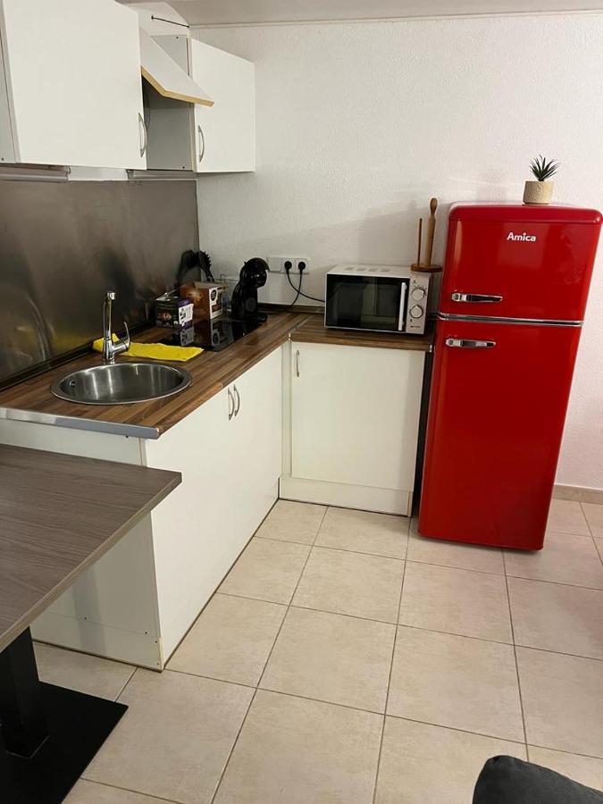 Apartament La Cova Peralada Eksteriør billede